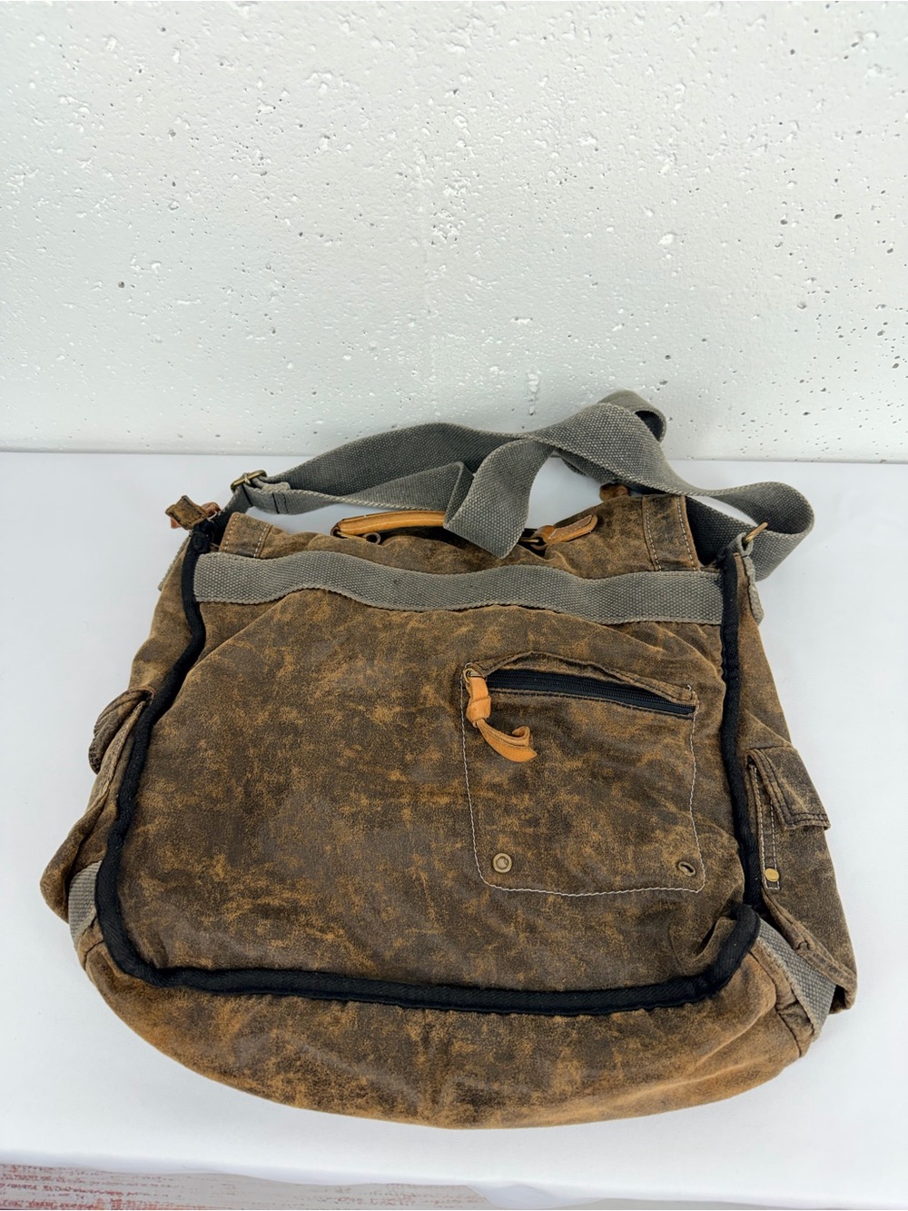 Bed Stu brown distressed leather crossbody messenger bag READ - Picture 9 of 16